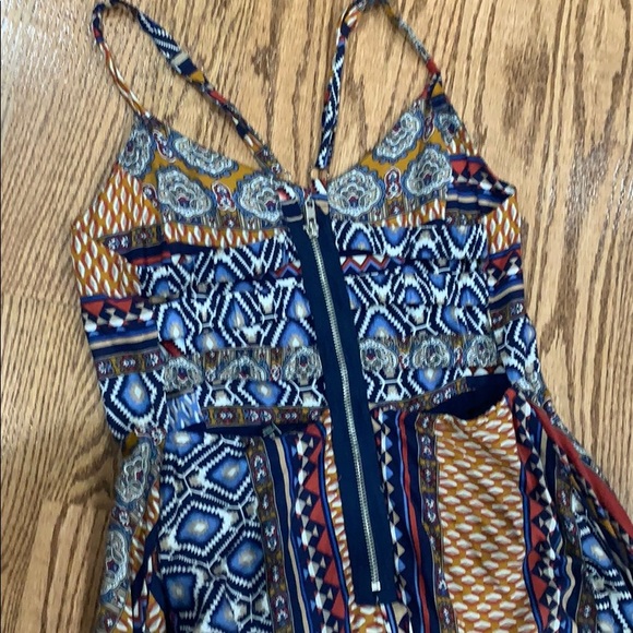 Dresses size medium  very Good condition - Picture 3 of 4